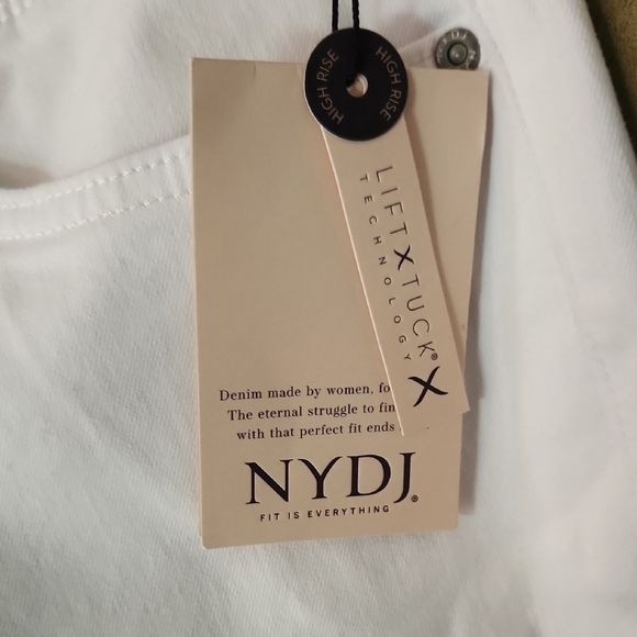 NWT NYDJ Crisp White Cropped Wide Leg  Jeans-Size 14 - Picture 2 of 5
